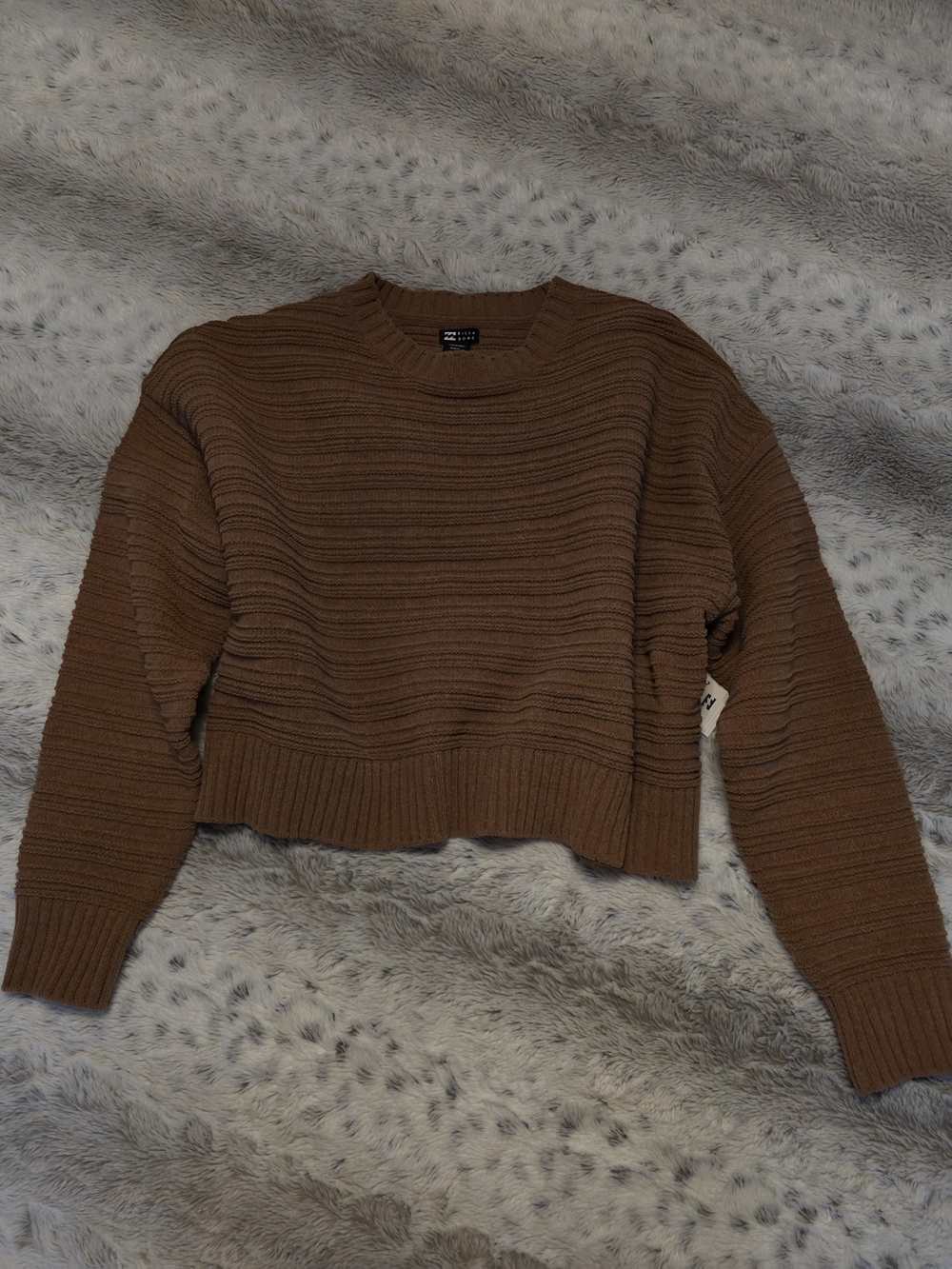NWT Billabong Sweater - Brown MEDIUM - Picture 2 of 8